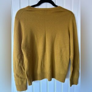 Quince cashmere sweater sz M mustard yellow